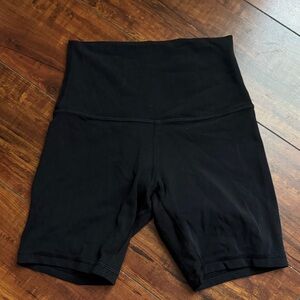 Align Lulu 6 inch short black